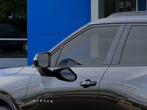 New 2026 Chevrolet Blazer LT image 36
