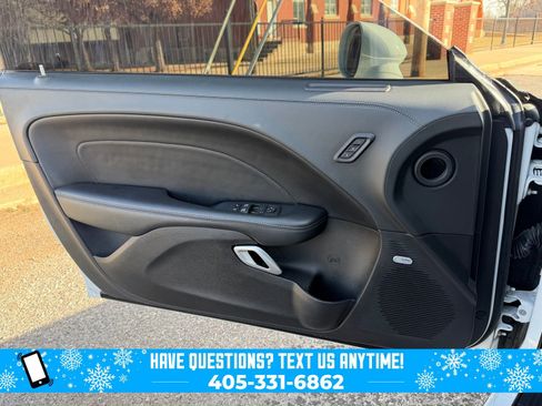 Used 2021 Dodge Challenger R/T Scat Pack w/ Plus Package image 23