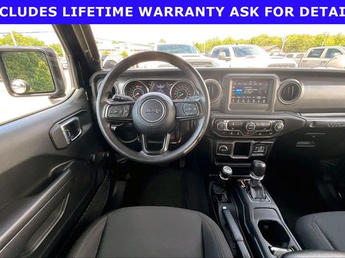Used 2023 Jeep Wrangler Sport AWD/4WD image 5