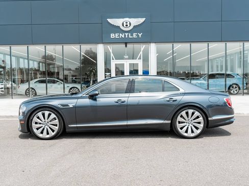 Certified 2026 Bentley Flying Spur Plug-In Hybrid AWD/4WD image 5