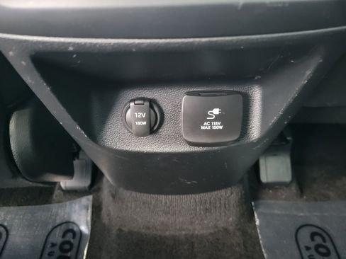 Used 2024 Hyundai Palisade Calligraphy image 9