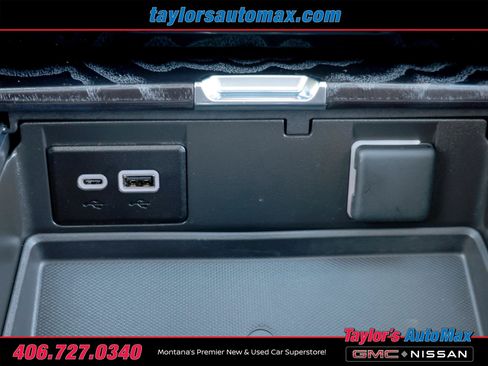 Used 2024 GMC Yukon Denali AWD/4WD image 28