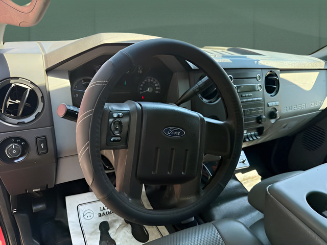 Used 2013 Ford F550 4x4 Regular Cab Super Duty image 13