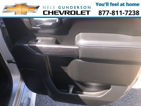 Used 2020 Chevrolet Silverado 1500 LTZ w/ LTZ Premium Package AWD/4WD image 10
