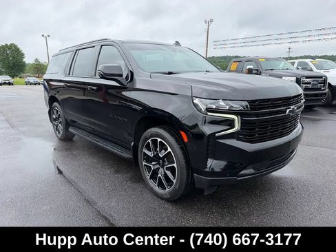 Used 2022 Chevrolet Suburban RST w/ Luxury Package AWD/4WD image 5