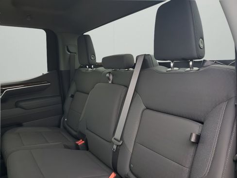 New 2026 GMC Sierra 1500 Elevation image 19