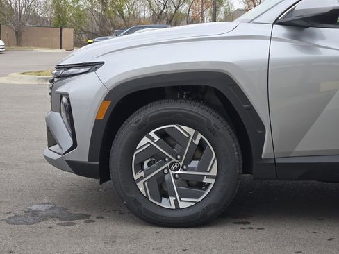 Used 2025 Hyundai Tucson Blue image 5