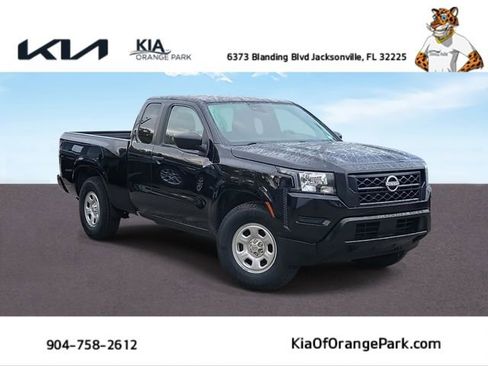 Used 2022 Nissan Frontier S RWD image 1