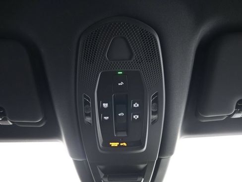 Used 2026 Porsche Cayenne S AWD/4WD image 30