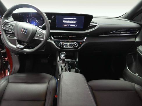 Used 2025 Buick Envista Sport Touring w/ Convenience I Package FWD image 11