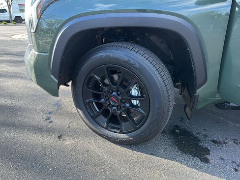 Used 2022 Toyota Tundra Limited w/ TRD Off-Road Package AWD/4WD image 5