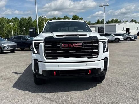 New 2026 GMC Sierra 2500 AT4 w/ AT4 Premium Plus Package AWD/4WD image 9