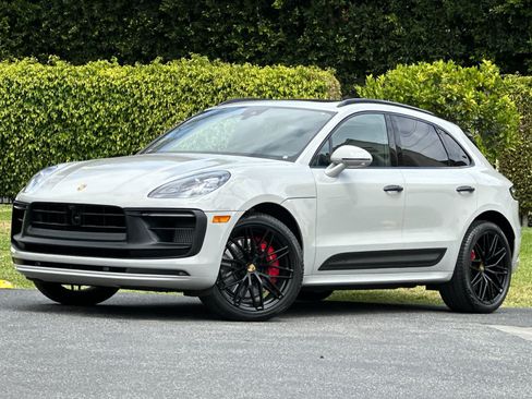 Certified 2023 Porsche Macan GTS AWD/4WD image 1