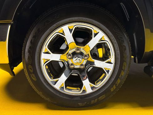 Used 2018 RAM 1500 Laramie w/ Convenience Group image 10