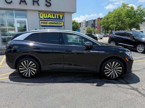 Used 2023 Volkswagen ID.4 Pro S AWD/4WD image 2