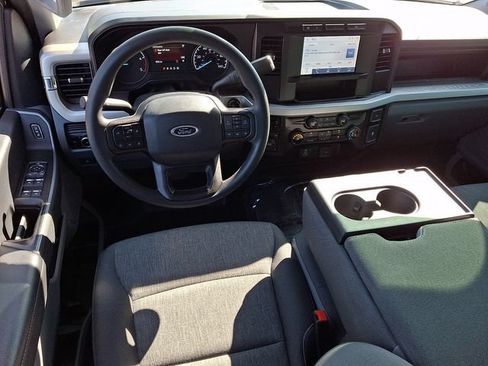 Used 2024 Ford F250 XL w/ STX Appearance Package AWD/4WD image 2