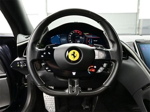 Used 2023 Ferrari Roma image 8