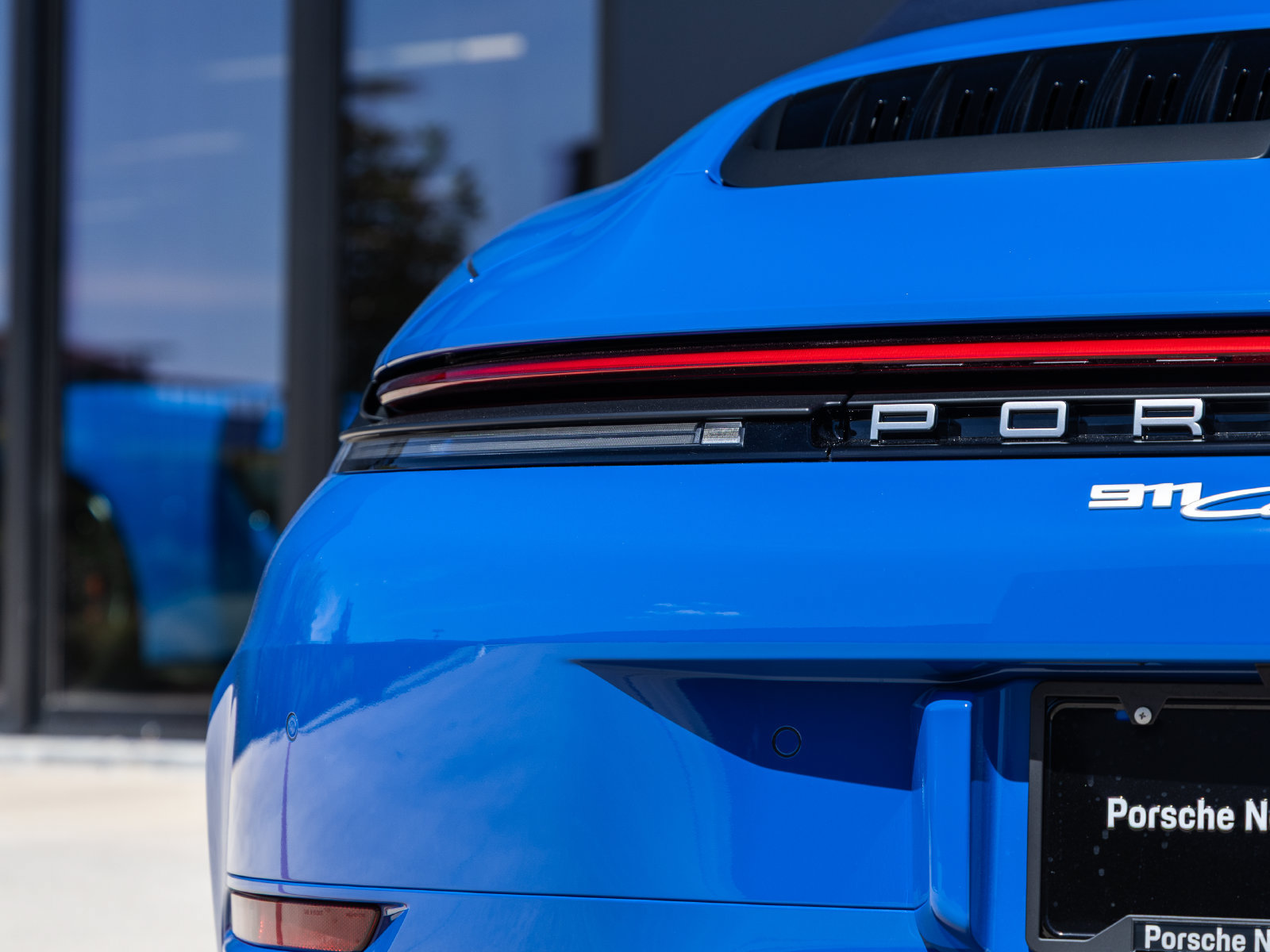 Certified 2026 Porsche 911 Carrera RWD image 15