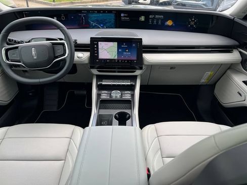 New 2026 Lincoln Nautilus Premier w/ Equipment Group 102A AWD/4WD image 24
