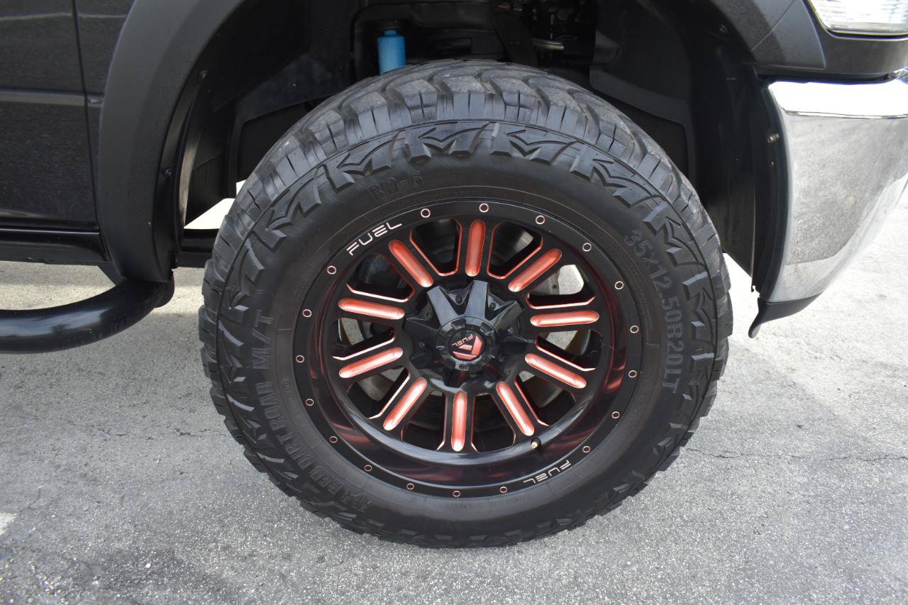 Used 2018 RAM 2500 Tradesman w/ Chrome Appearance Group AWD/4WD image 32