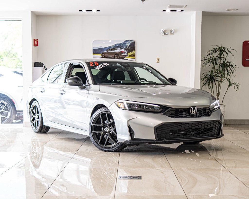 Used 2025 Honda Civic Sport image 5