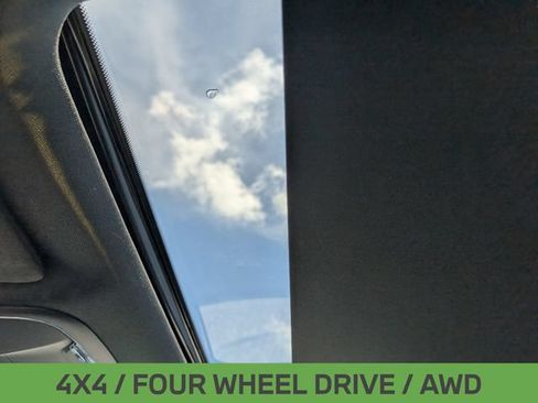 Used 2019 Jeep Cherokee High Altitude AWD/4WD image 19