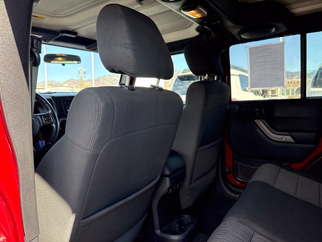 Used 2012 Jeep Wrangler Unlimited Sport AWD/4WD image 21