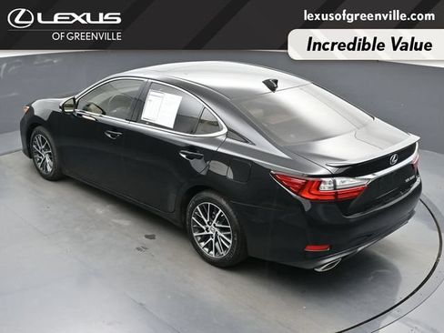 Used 2017 Lexus ES 350 w/ Luxury Package FWD image 42