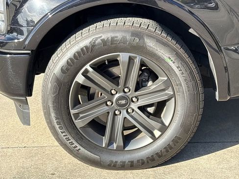 Used 2020 Ford F150 XLT w/ Equipment Group 302A Luxury image 11