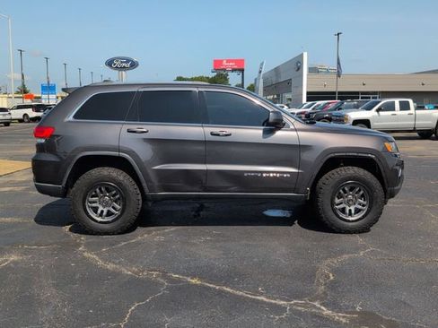 Used 2016 Jeep Grand Cherokee Laredo w/ Quick Order Package 23E AWD/4WD image 10
