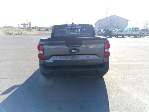 New 2026 Ford Maverick Lariat w/ Black Appearance Package image 5