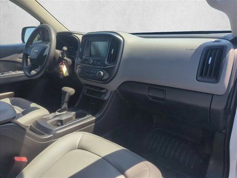 Used 2017 Chevrolet Colorado W/T RWD image 28