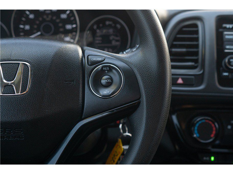 Used 2020 Honda HR-V LX image 6