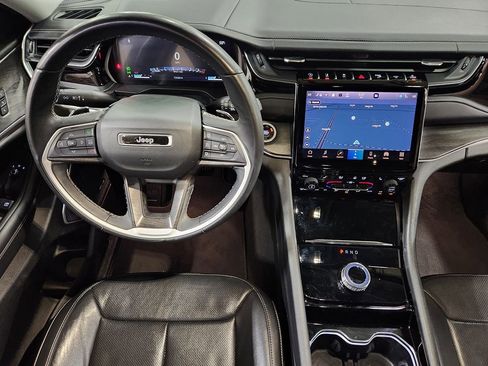 Used 2022 Jeep Grand Cherokee L Limited w/ Luxury Tech Group II image 51