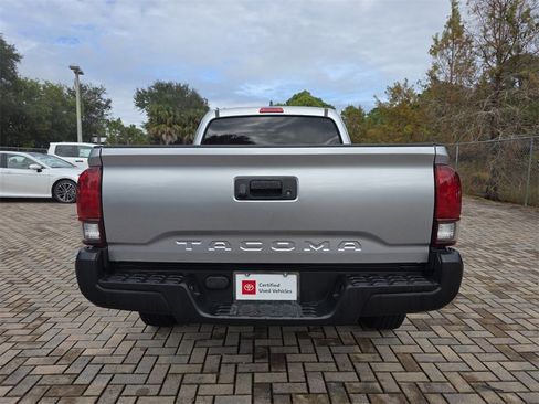 Certified 2022 Toyota Tacoma SR image 10