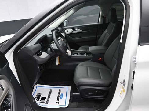 New 2026 Ford Explorer Active w/ Active Comfort Package AWD/4WD image 30