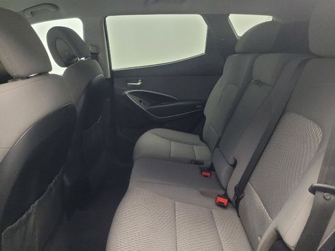 Used 2018 Hyundai Santa Fe Sport FWD image 18