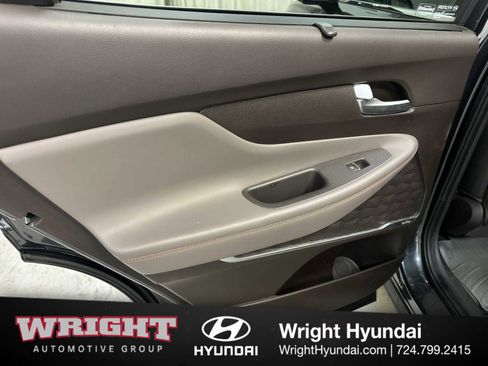 Used 2020 Hyundai Santa Fe SEL image 11