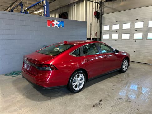 New 2025 Honda Accord LX image 3