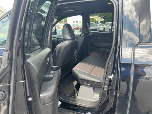Used 2018 Honda Ridgeline Black Edition image 34