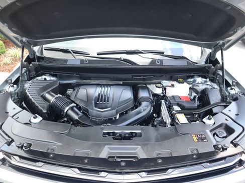 Used 2025 Chevrolet Traverse High Country FWD image 37