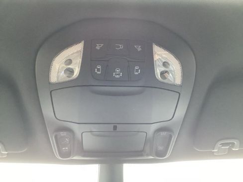 New 2026 Chrysler Pacifica Limited w/ S Appearance Package image 29