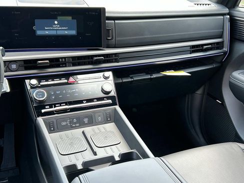 New 2025 Hyundai Santa Fe Calligraphy image 29