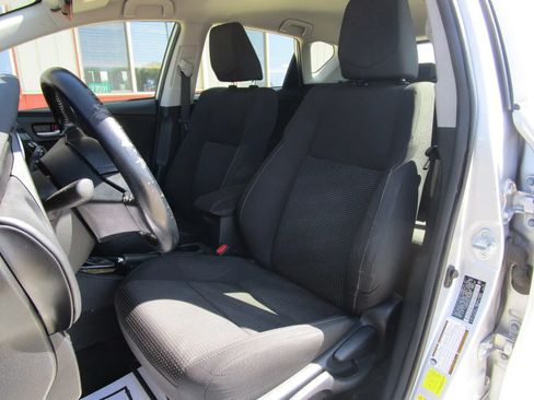 Used 2017 Toyota Corolla iM w/ Carpet Mat Package FWD image 11