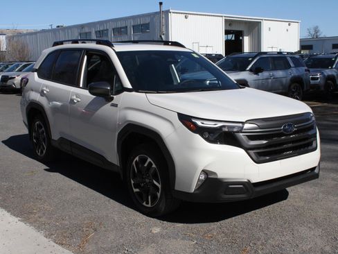 New 2026 Subaru Forester Sport AWD/4WD image 2