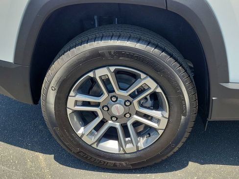 New 2026 GMC Terrain Elevation FWD image 5