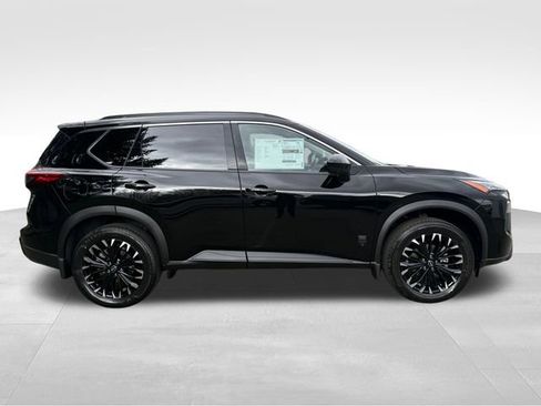 New 2026 Nissan Rogue SV image 8