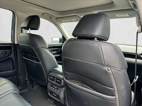 Used 2024 Honda Pilot Touring image 24