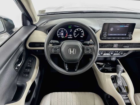 Used 2024 Honda HR-V LX image 25