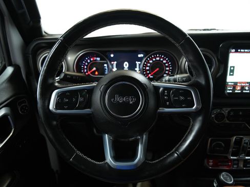 Used 2021 Jeep Wrangler Unlimited Rubicon AWD/4WD image 38